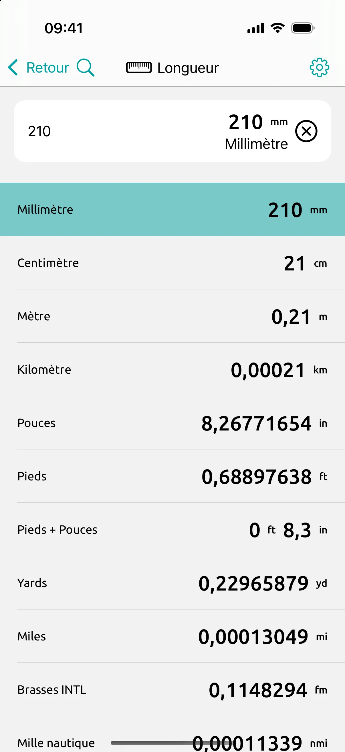 Écran de Conversion Calculator : 210 mm, la largeur du A4 : 8,27 in sur le même écran.