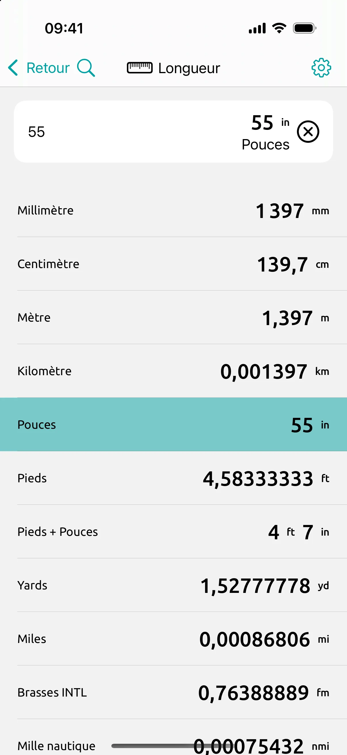Écran de Conversion Calculator : 55 pouces tapés une fois : 139,7 cm, 1,397 m, et 4 ft 7 in sur le même écran.